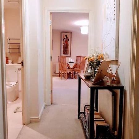 Central Spacious And Secure With A Double Bed Edgware Exterior photo